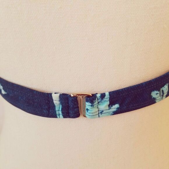 Urbanology Bikini Top Palm tree Pattern, ties around neck - Size L - Picture 3 of 4